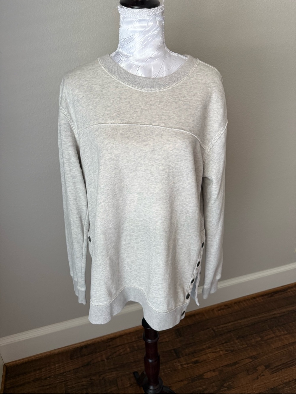 Abercrombie & Fitch Light Gray Side-Button Pullover Sweatshirt
